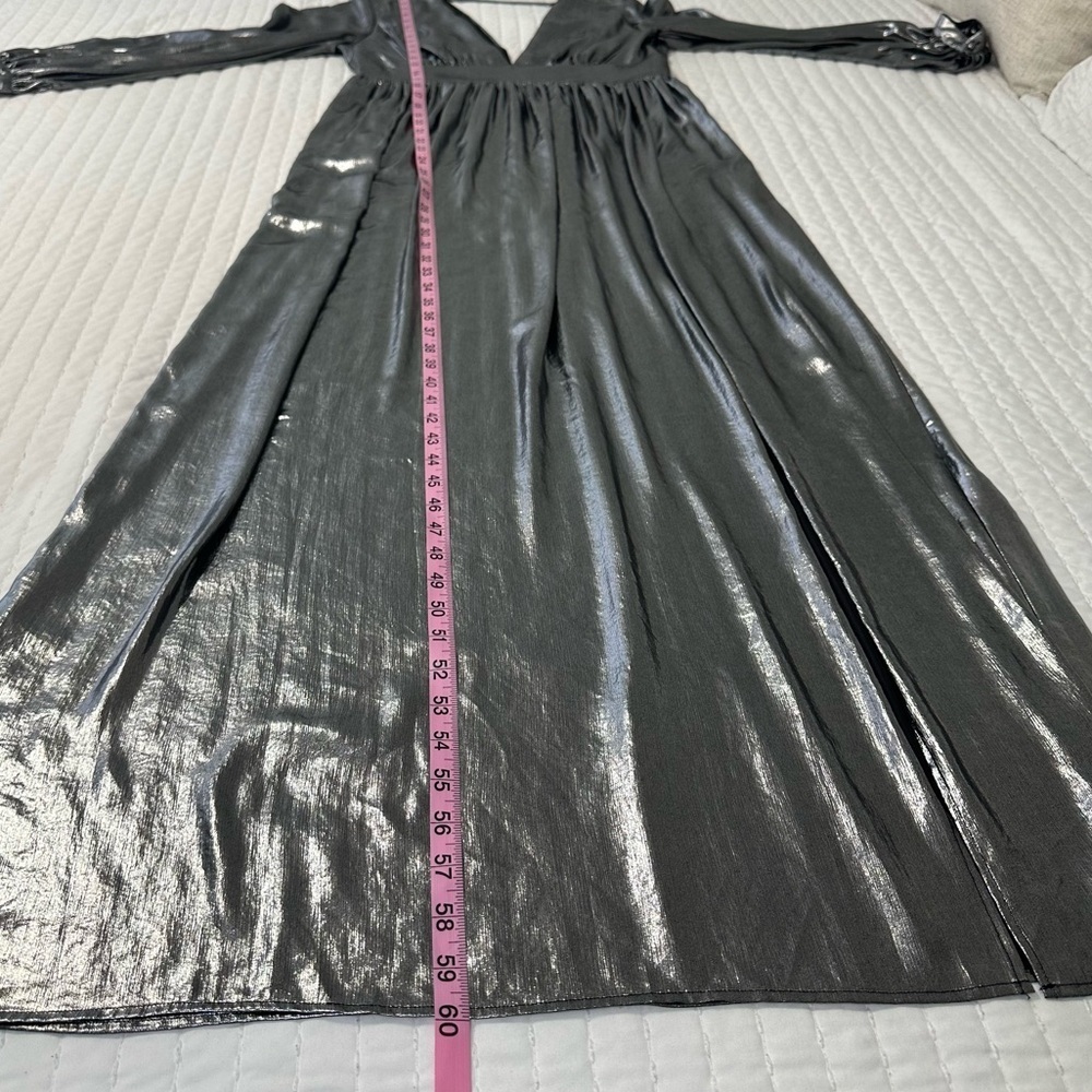 NEW Gianni Bini Zella Metallic Lame Plunging V-Back Front Slit Gown Maxi Dress - Picture 5 of 16